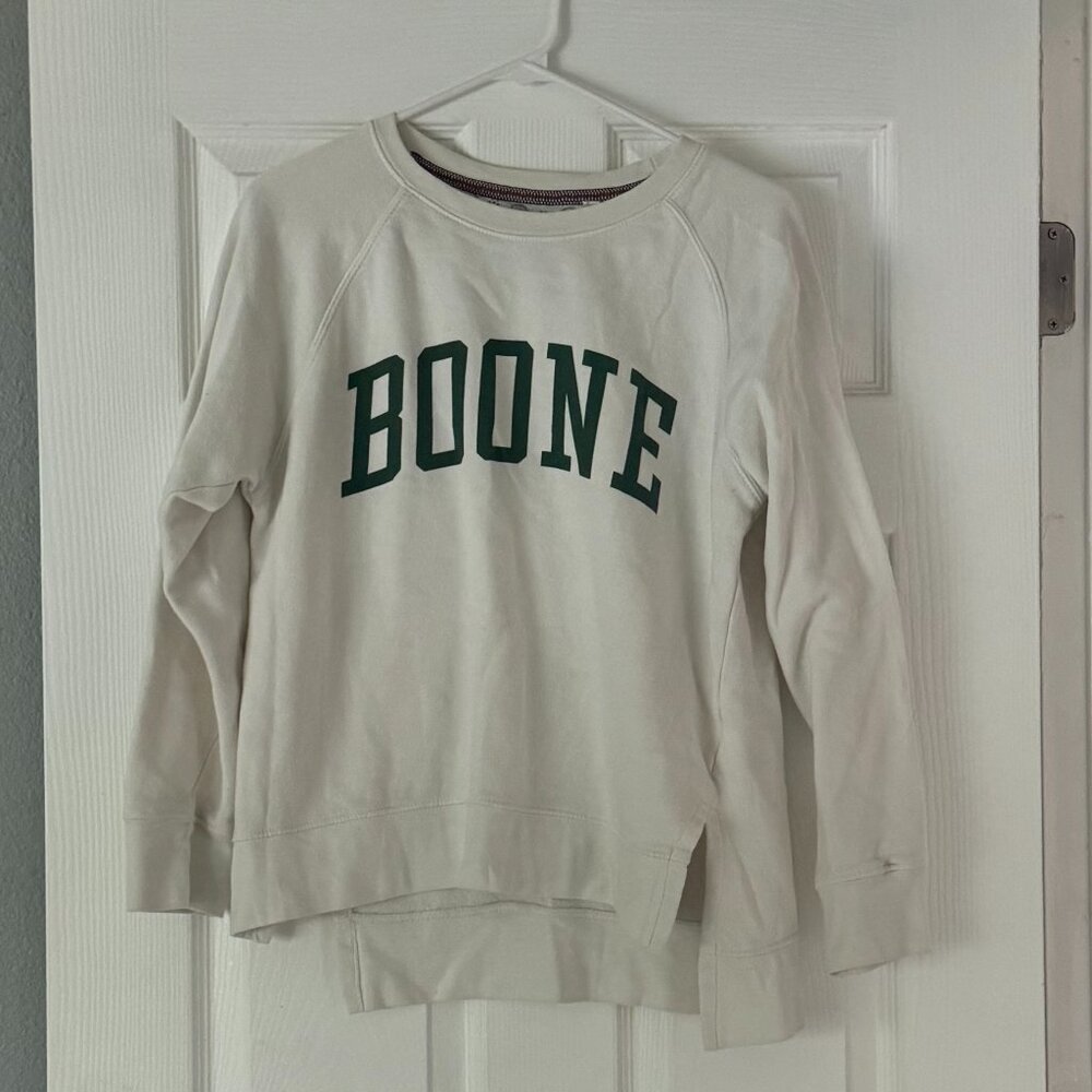 Crewneck -- Size medium